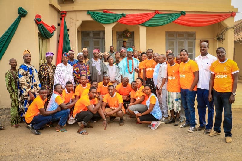 Funso Ayeni Foundation with the Elekole-in-Council, Hope for All, 2016.